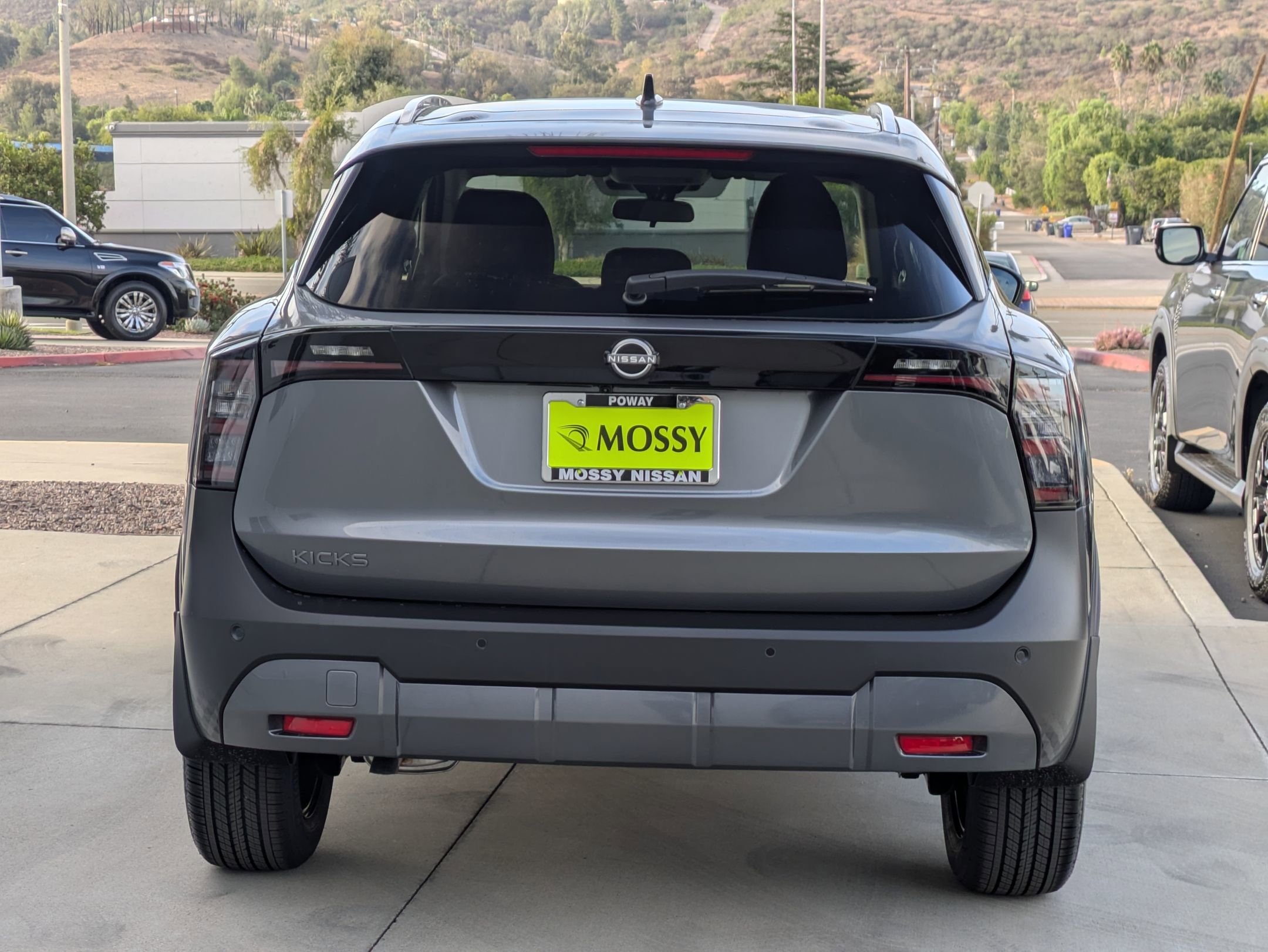 New 2026 Nissan Kicks SV image 6