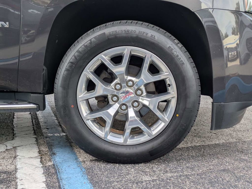 Used 2018 GMC Yukon SLE w/ SLE Value Package image 11