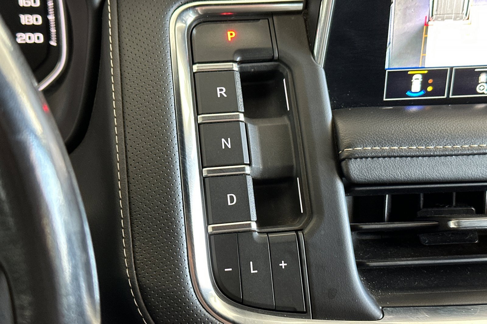 Used 2021 GMC Yukon SLT image 22