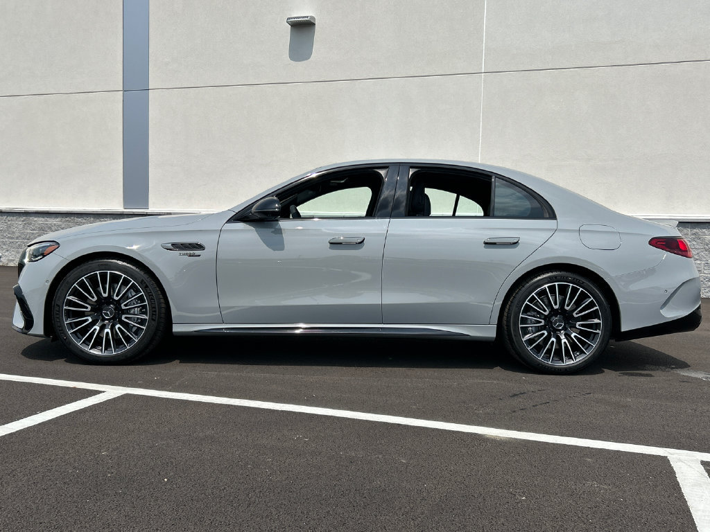 New 2027 Mercedes-Benz E 53 AMG e 4MATIC Sedan image 4