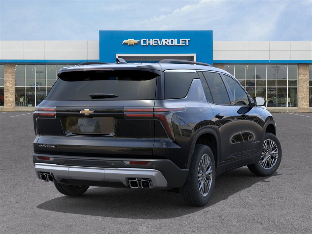 New 2026 Chevrolet Traverse LT w/ Driver Confidence Package image 4