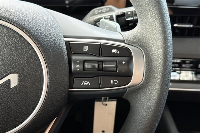 New 2025 Kia Sportage LX image 29