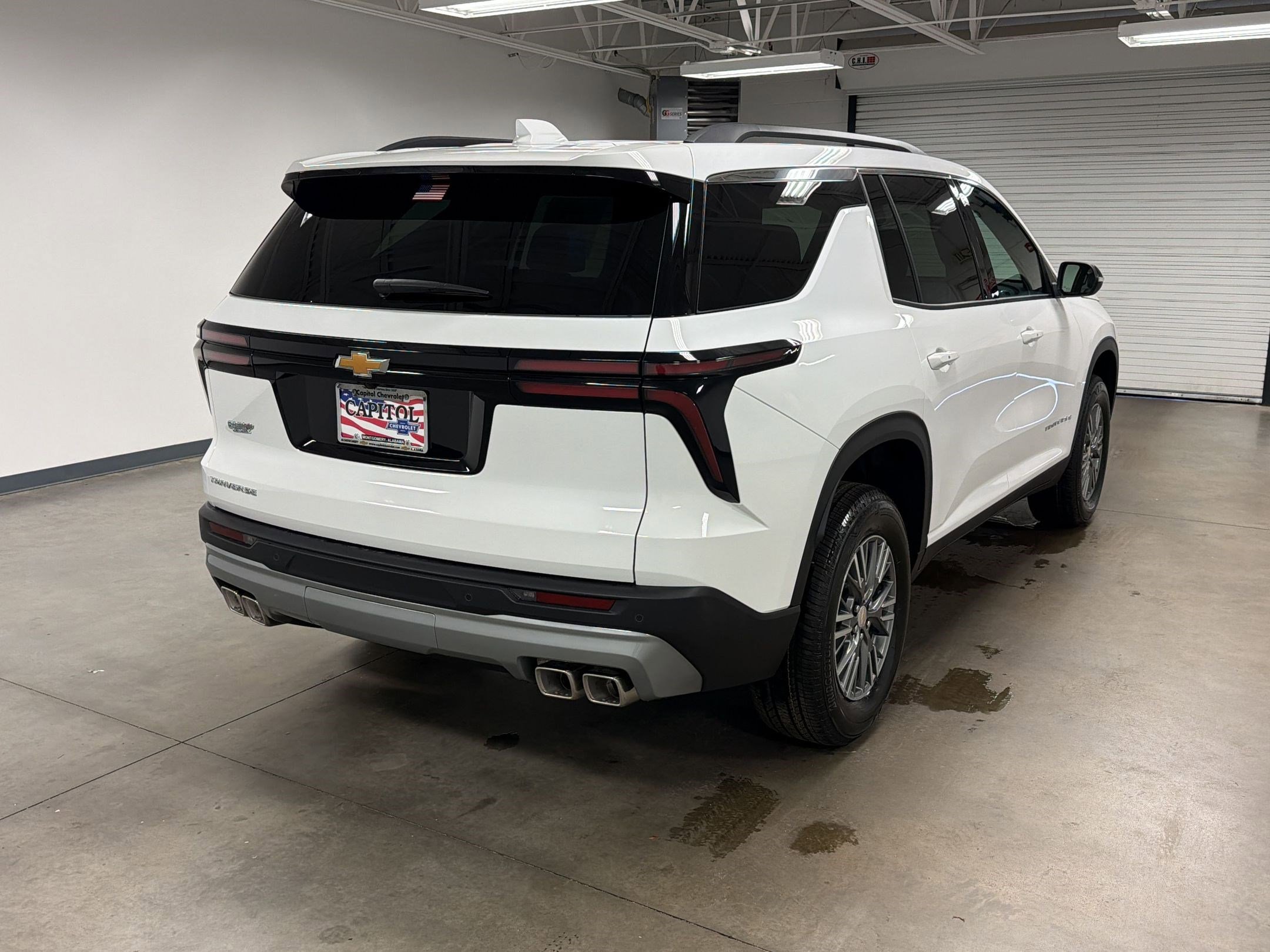 New 2026 Chevrolet Traverse LT image 7