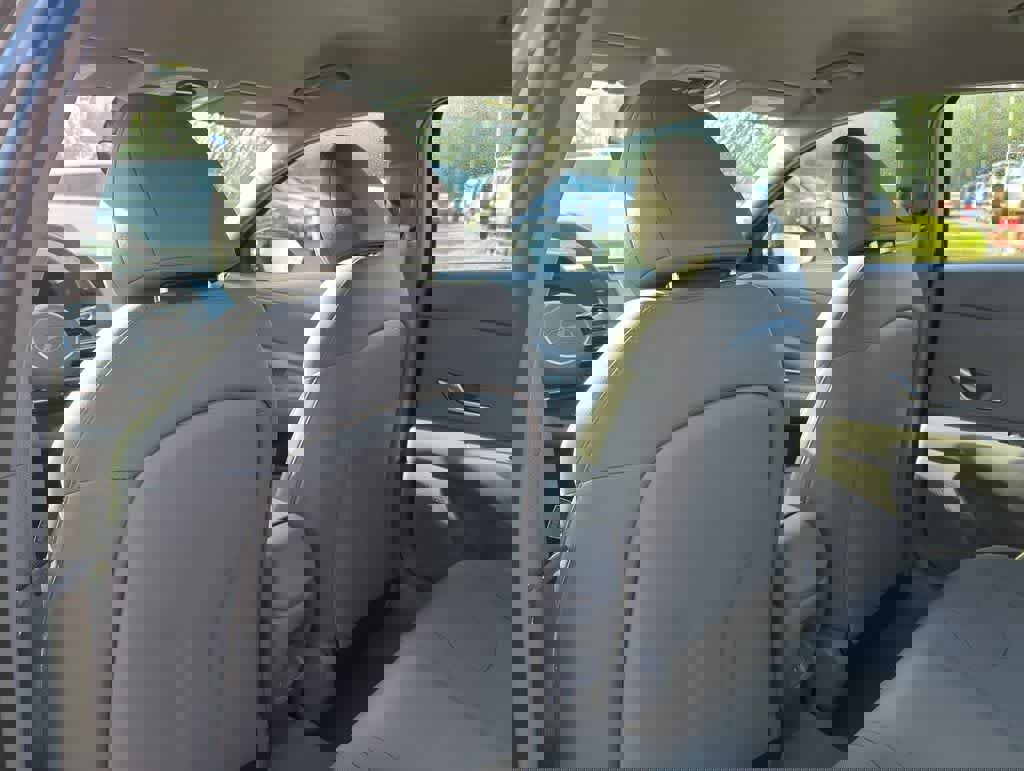 New 2026 Hyundai Elantra SE image 19