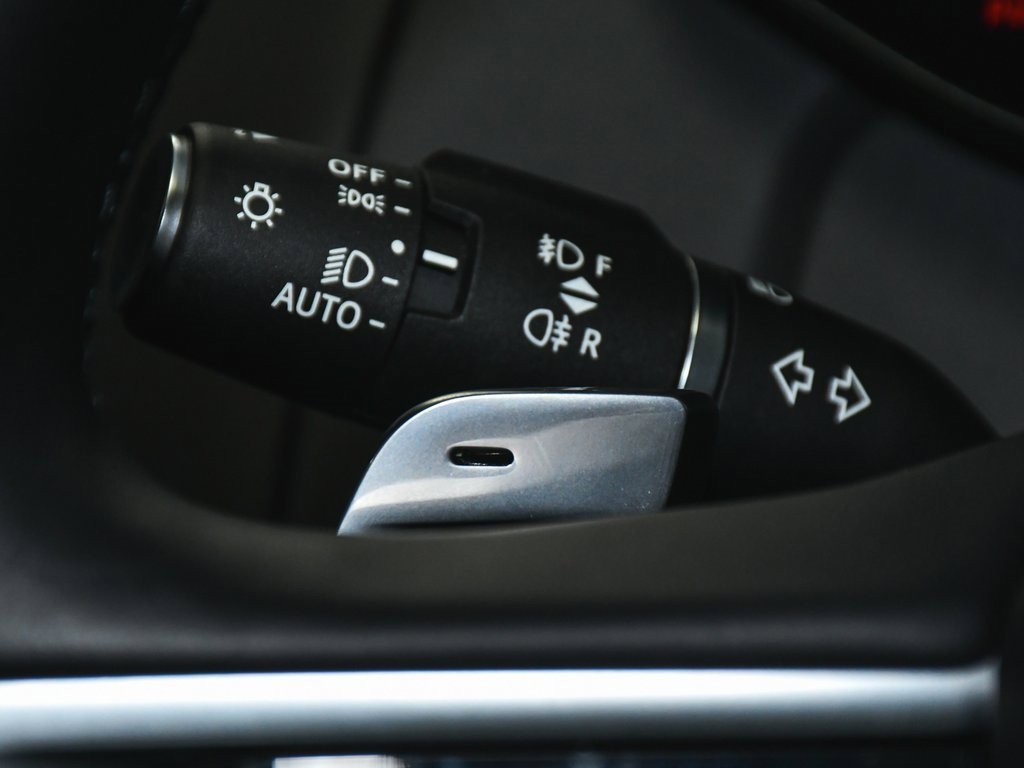 Used 2024 Land Rover Range Rover Autobiography image 42