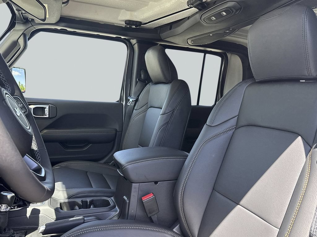 New 2026 Jeep Gladiator Sport AWD/4WD image 30
