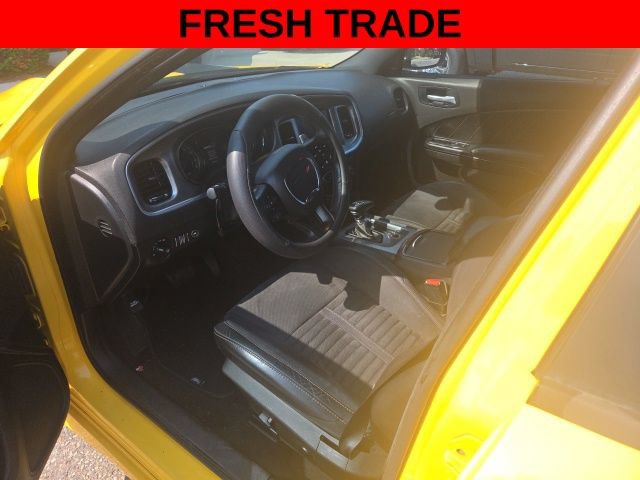 Used 2018 Dodge Charger R/T RWD image 5