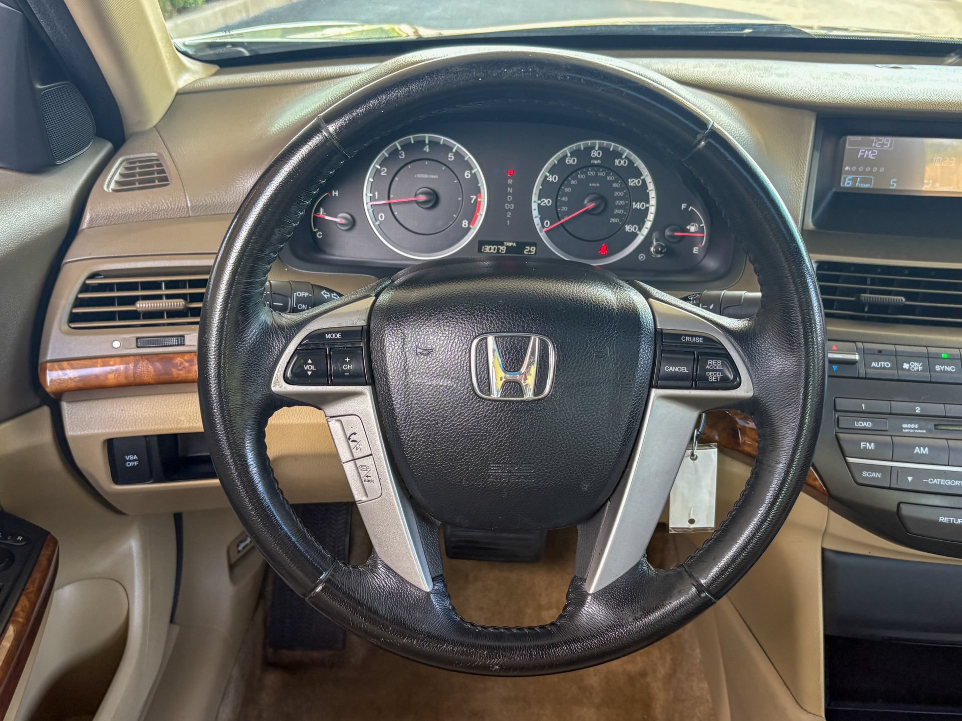 Used 2010 Honda Accord EX-L image 22