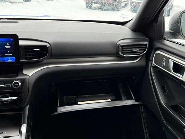 Used 2020 Ford Explorer XLT w/ Equipment Group 202A image 28