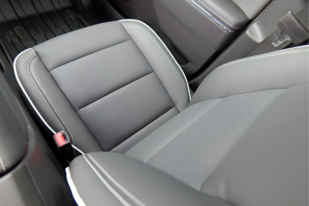 New 2026 GMC Sierra EV Elevation image 27