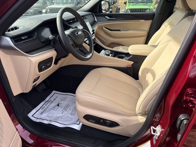New 2026 Jeep Grand Cherokee Limited AWD/4WD image 18