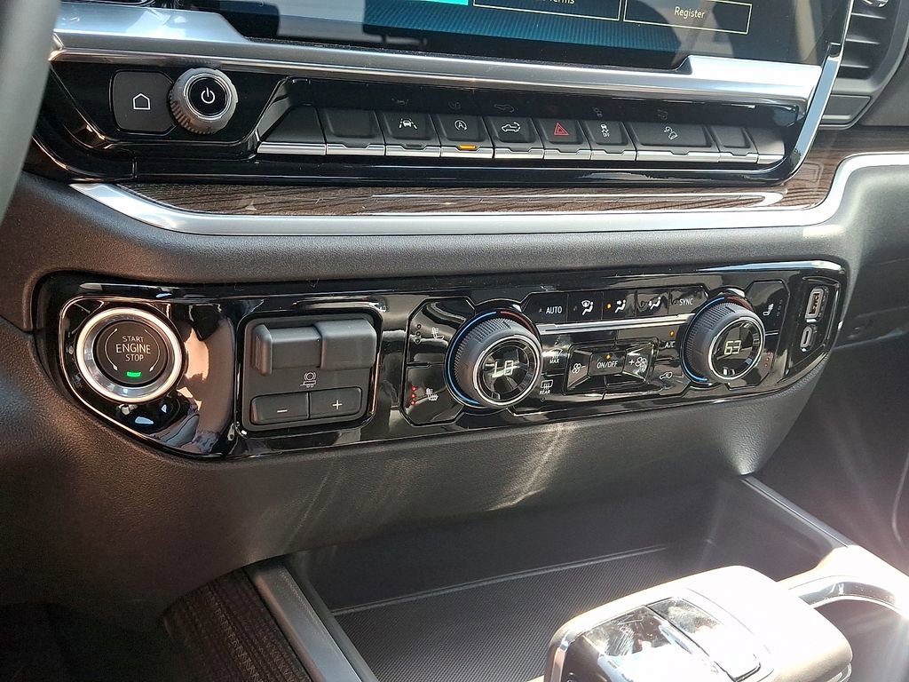 New 2026 Chevrolet Silverado 1500 RST AWD/4WD image 11