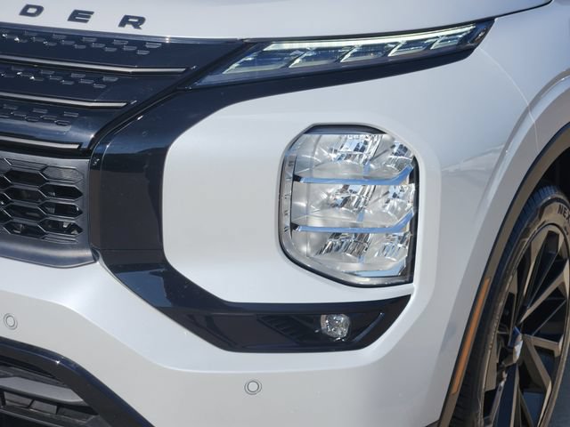 Used 2024 Mitsubishi Outlander SEL FWD image 17