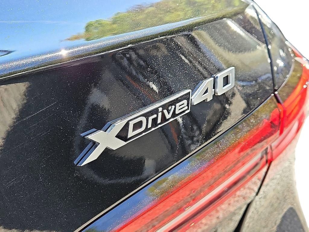 Used 2025 BMW i5 xDrive40 image 31