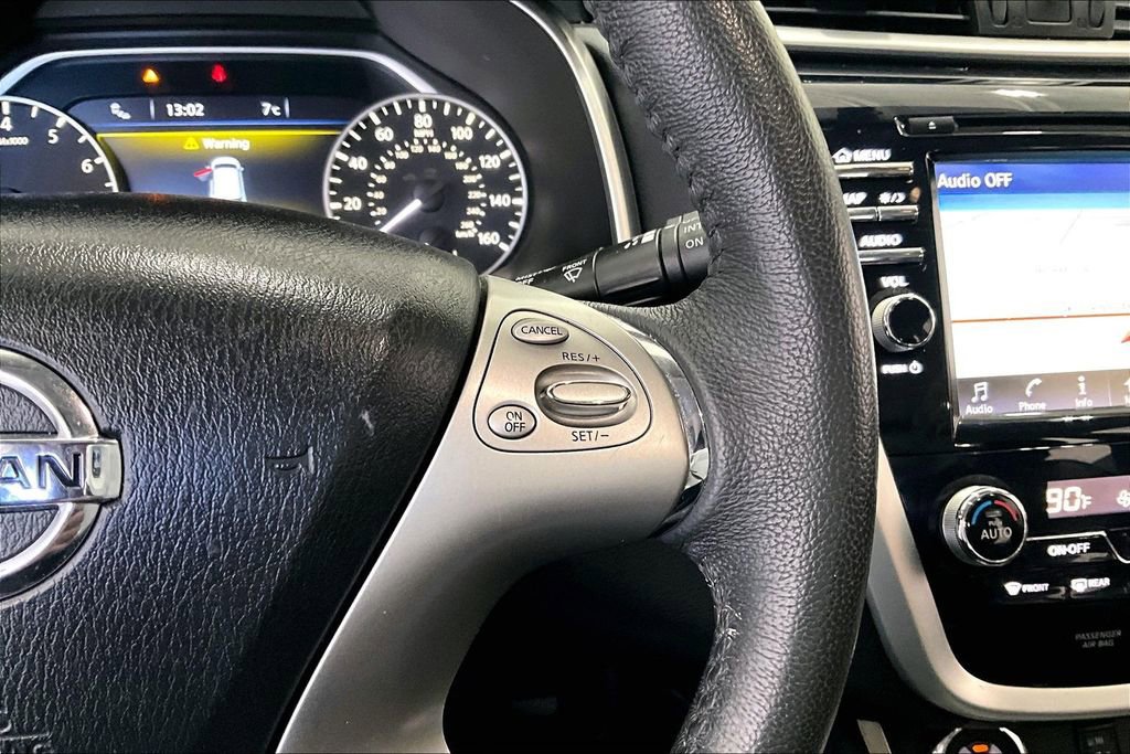 Used 2017 Nissan Murano S AWD/4WD image 12