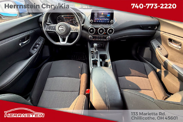 Used 2025 Nissan Sentra SV FWD image 10