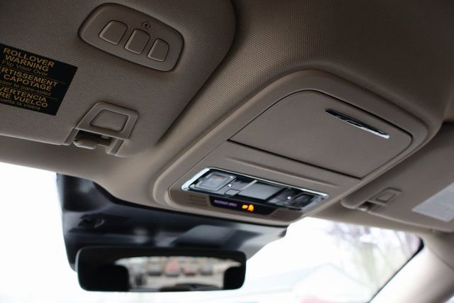 Used 2023 Lincoln Corsair AWD w/ Equipment Group 101A image 30