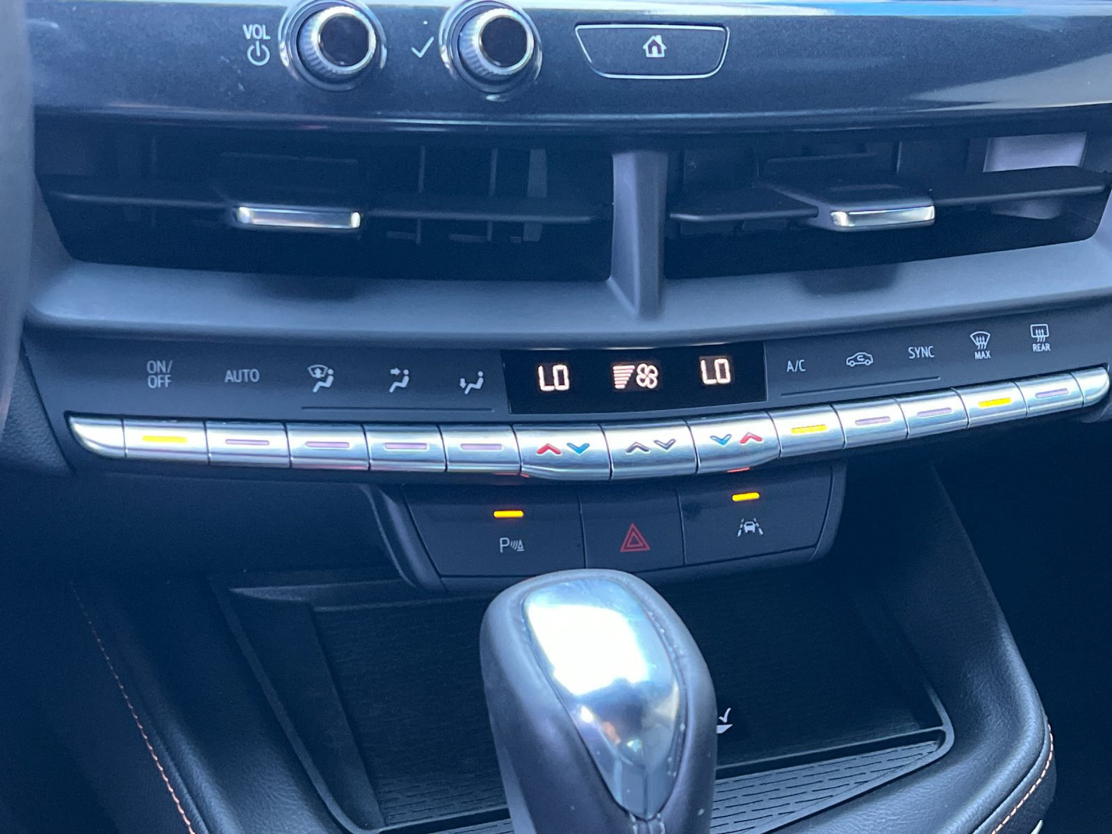 Certified 2025 Cadillac CT4 Sport RWD image 20