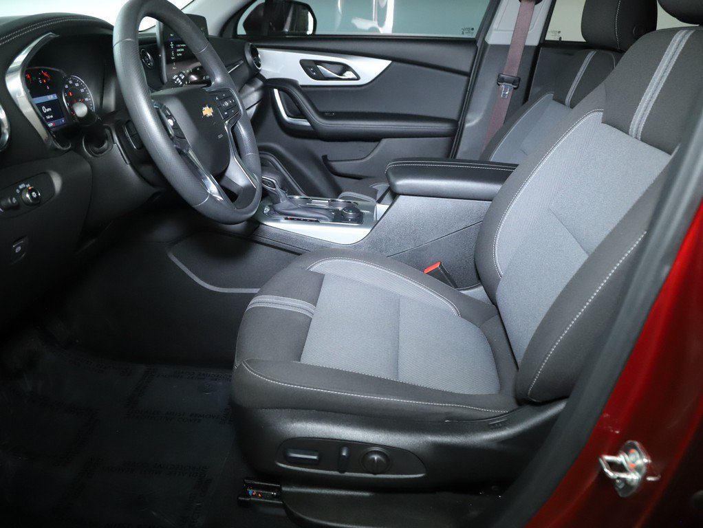 Used 2024 Chevrolet Blazer LT w/ Convenience Package FWD image 18