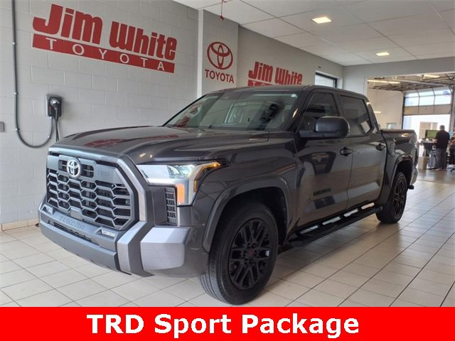 Used 2022 Toyota Tundra SR5 image 1