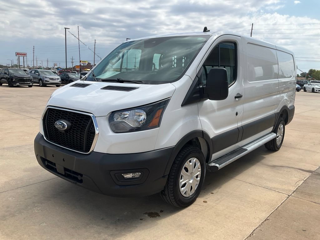 Used 2025 Ford Transit 250 Low Roof w/ Exterior Upgrade Package RWD image 32