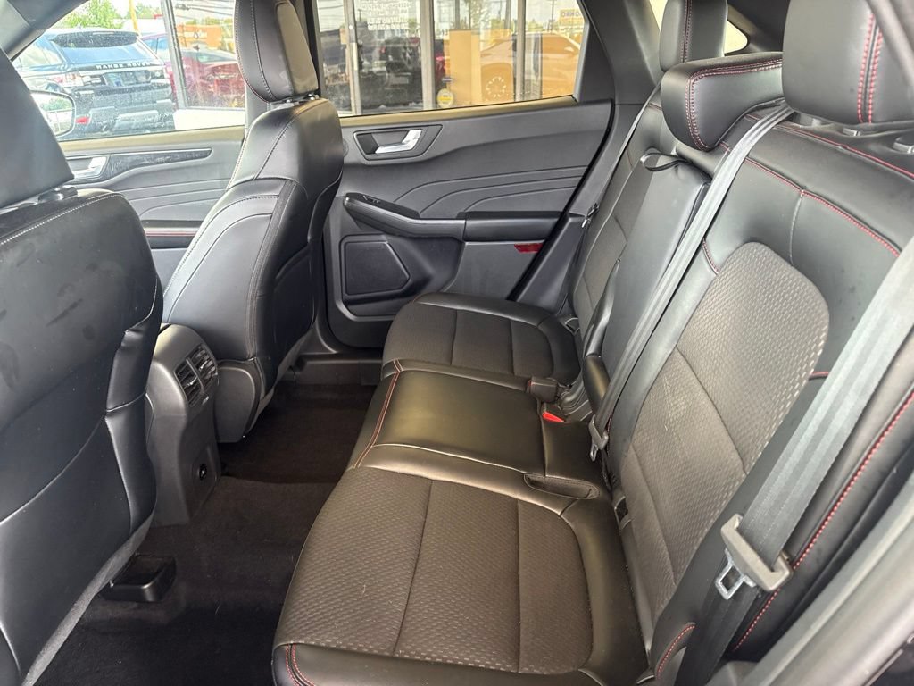 Used 2024 Ford Escape ST-Line Select w/ Tech Pack #2 AWD/4WD image 13