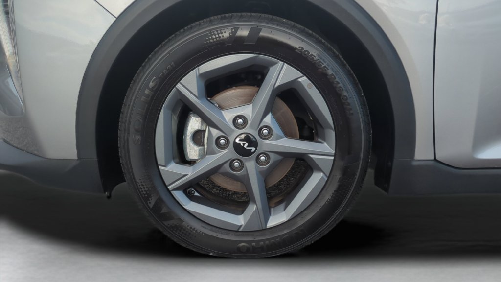 Used 2025 Kia K4 FWD image 24