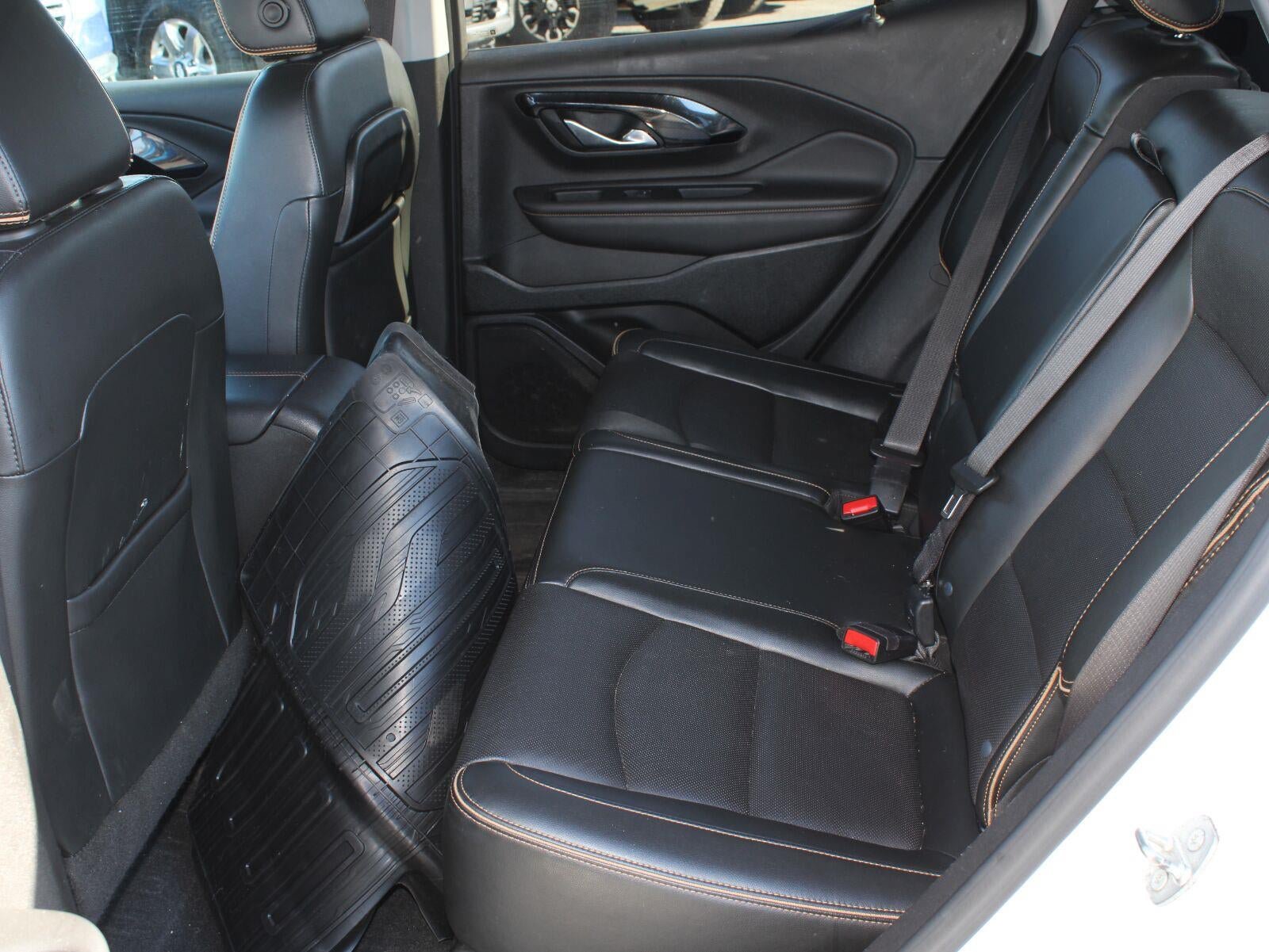 Used 2022 GMC Terrain AT4 AWD/4WD image 18