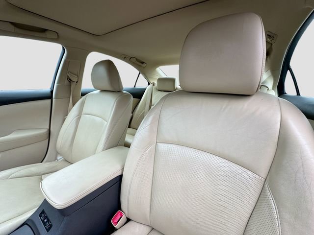 Used 2011 Lexus ES 350 image 19