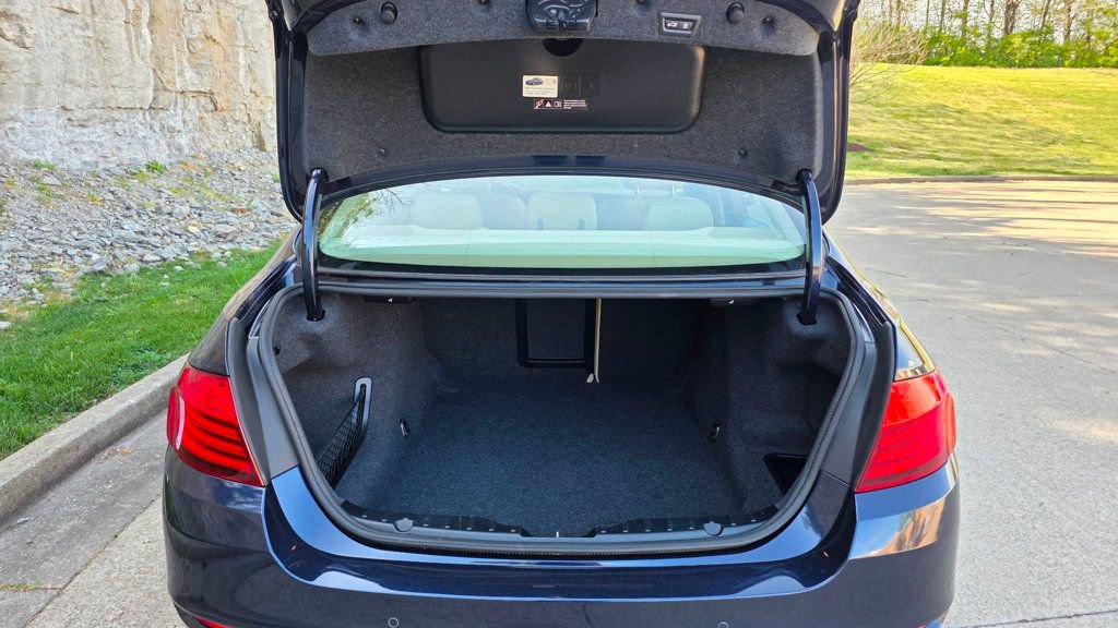 Used 2015 BMW 528i Sedan image 36