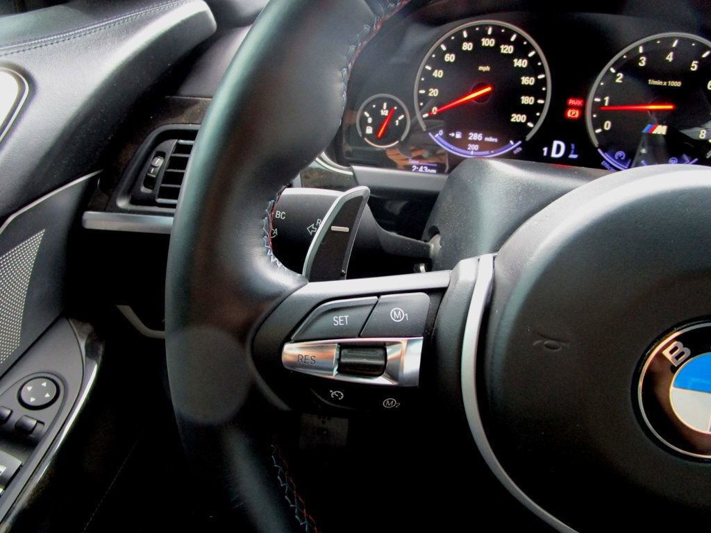 Used 2012 BMW M6 Convertible RWD image 19