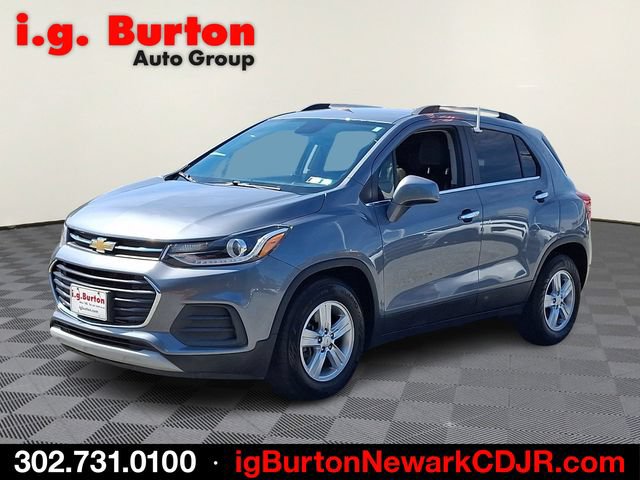 Used 2019 Chevrolet Trax LT w/ LT Convenience Package FWD image 3