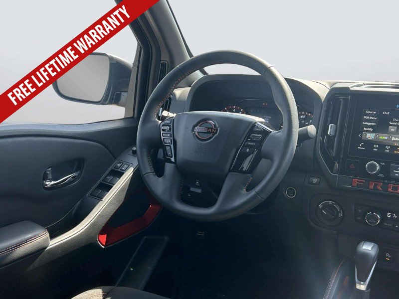 Used 2025 Nissan Frontier PRO-4X w/ Pro Convenience Package AWD/4WD image 17