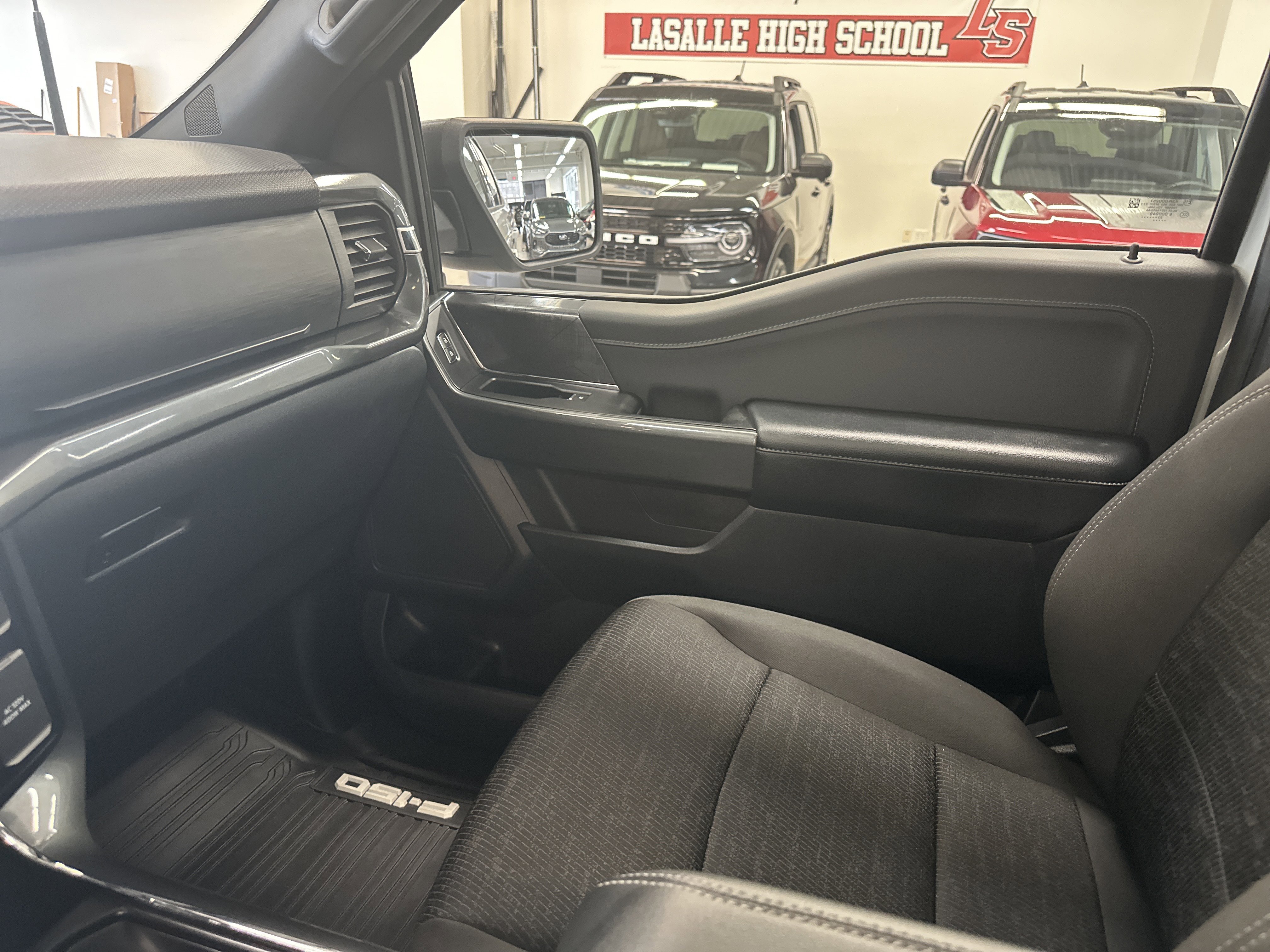 Used 2023 Ford F150 XLT w/ Equipment Group 302A High image 29