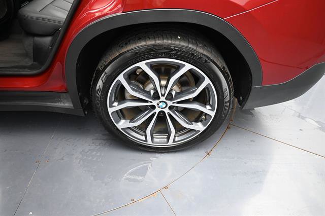 Used 2020 BMW X4 xDrive30i w/ Premium Package AWD/4WD image 22
