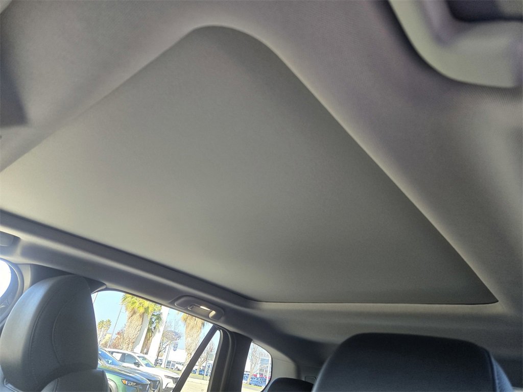 Certified 2025 MAZDA CX-50 AWD 2.5 S w/ Premium Plus Pkg image 18