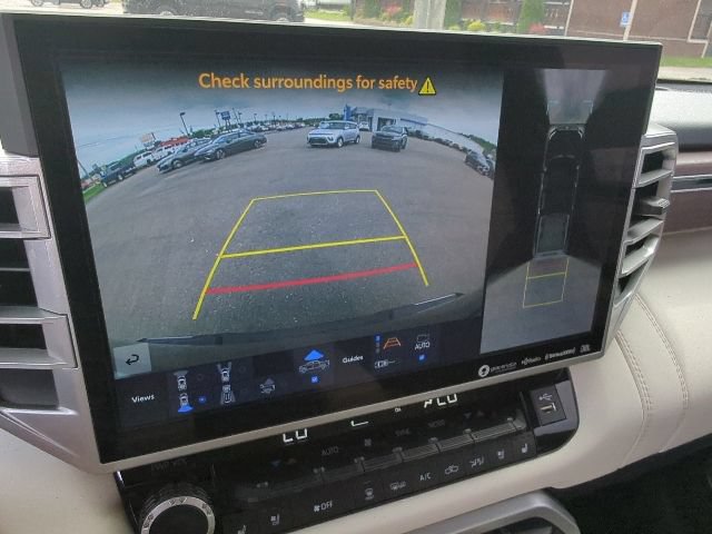 Used 2023 Toyota Tundra Capstone AWD/4WD image 23
