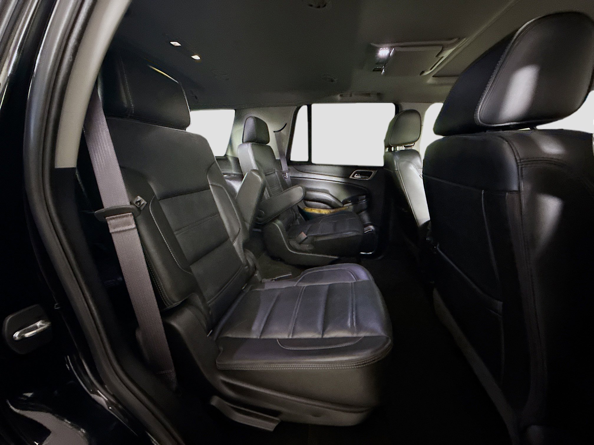 Used 2017 GMC Yukon Denali w/ Open Road Package image 27