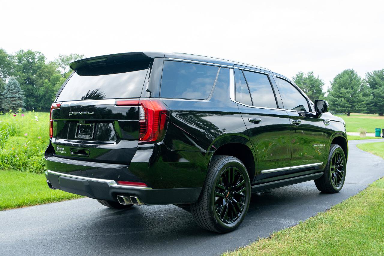Used 2025 GMC Yukon Denali w/ Denali Reserve Package AWD/4WD image 5