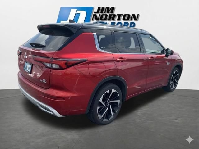 Used 2024 Mitsubishi Outlander SEL Black Edition AWD/4WD image 8