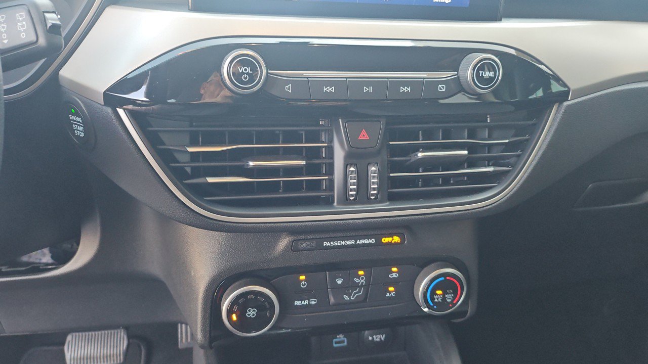 Used 2022 Ford Escape SE FWD image 21