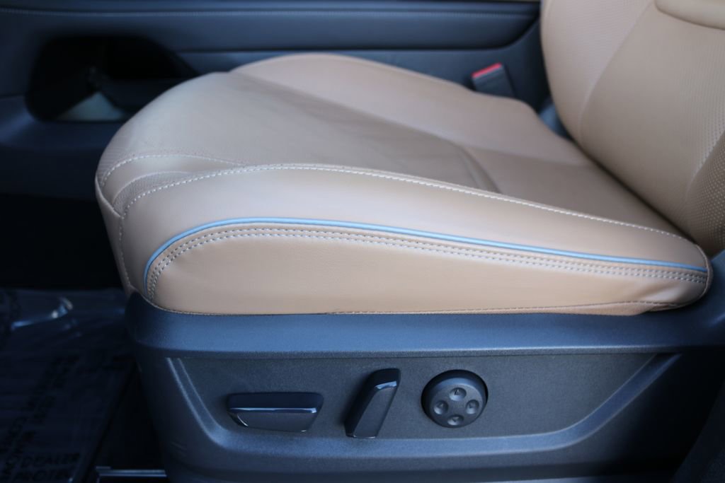 Certified 2025 INFINITI QX80 Luxe image 16