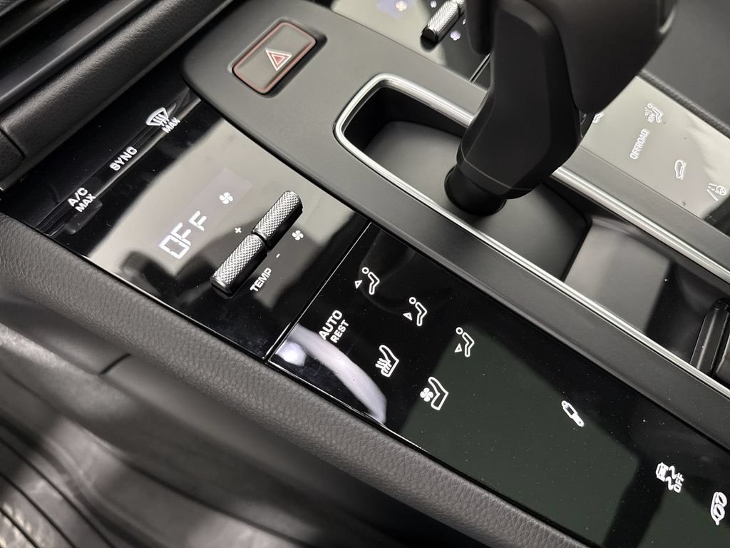 New 2026 Porsche Macan S AWD/4WD image 30