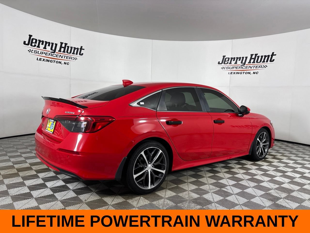 Used 2024 Honda Civic Touring image 5