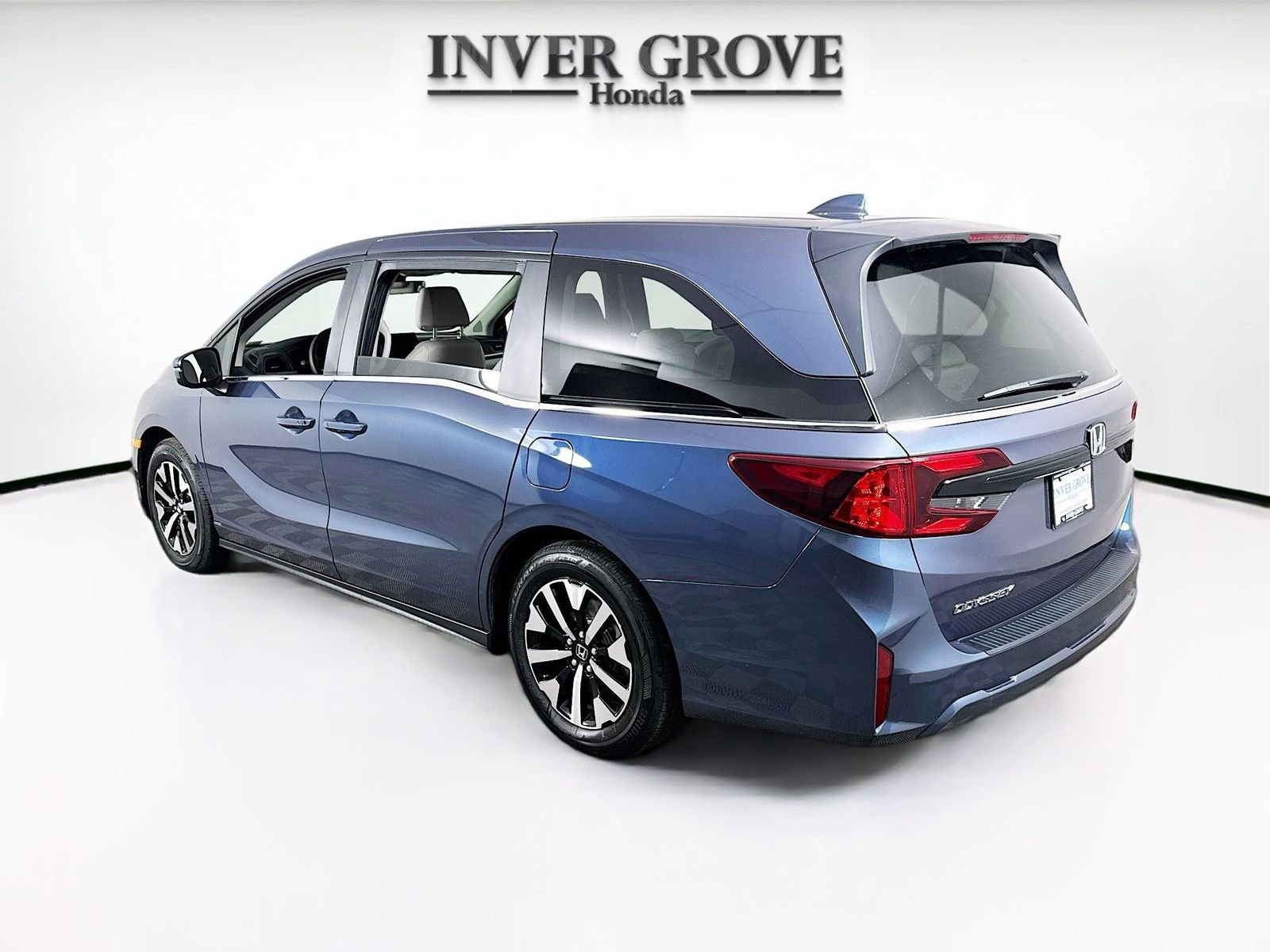 Certified 2026 Honda Odyssey EX-L image 7