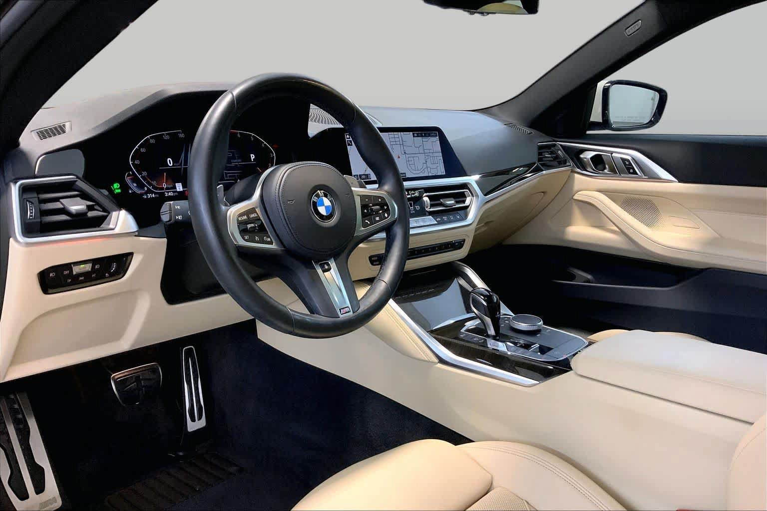 Used 2023 BMW 430i xDrive Coupe w/ M Sport Package AWD/4WD image 17
