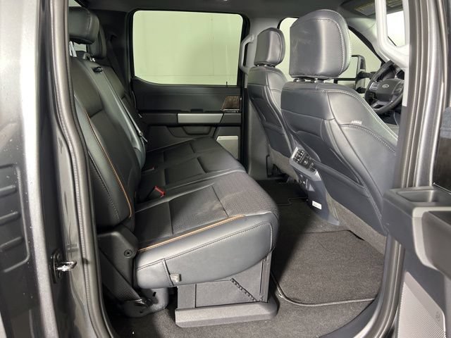 New 2026 Ford F350 Lariat w/ Black Appearance Package AWD/4WD image 14