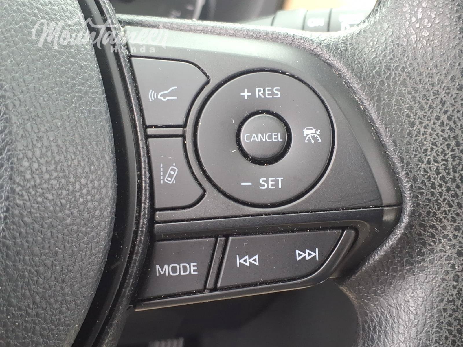 Used 2019 Toyota RAV4 XLE w/ Convenience Package AWD/4WD image 34