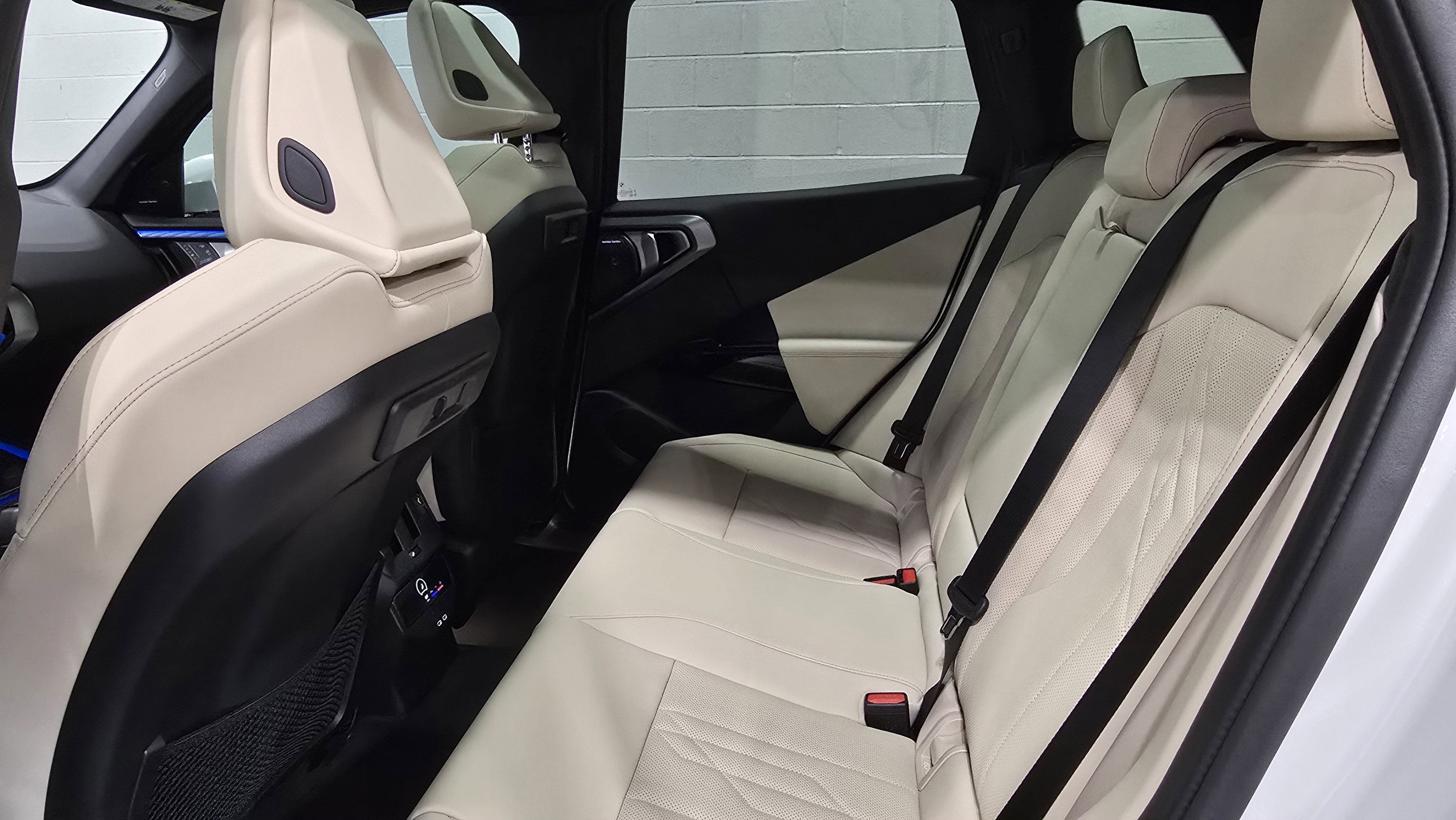 Used 2026 BMW X3 xDrive30 w/ M Sport Package image 29