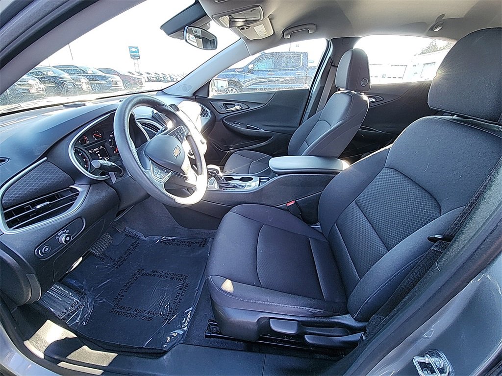 Used 2023 Chevrolet Malibu LS image 15